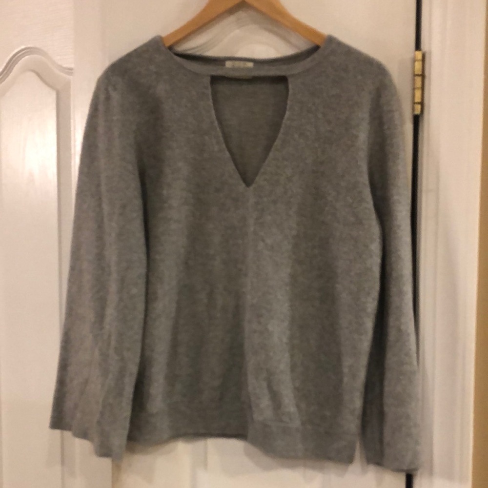 Project Social small grey sweatshirt top